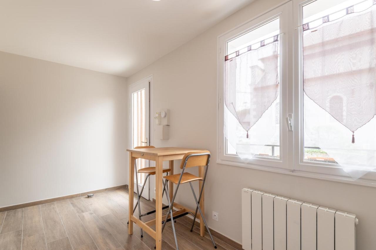 Appartement Lumineux Au Centre Du Village Saint-Felix  Екстериор снимка